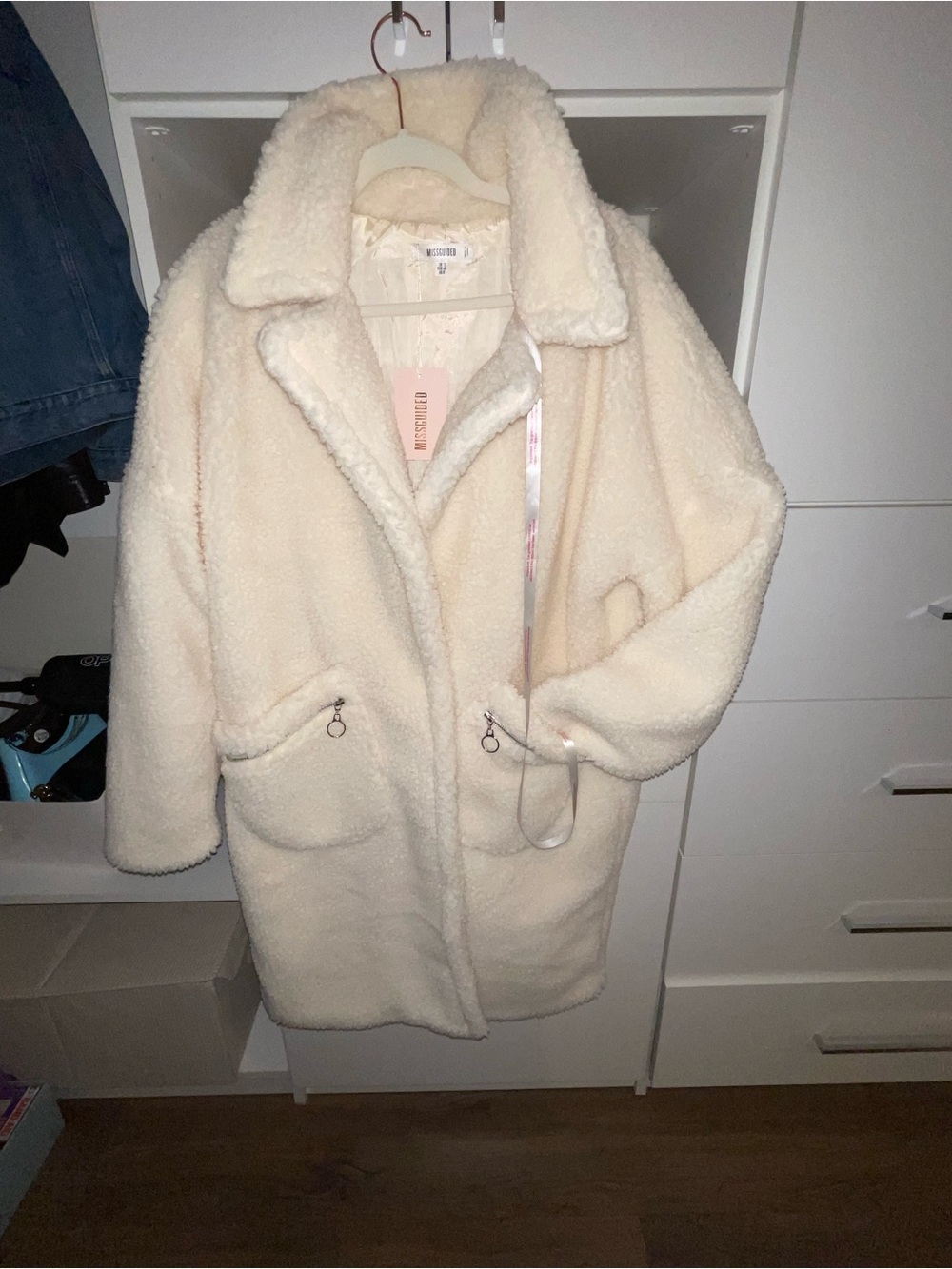 Missguided + Cream Faux Shearling Teddy Jacket with Zip Pockets still has tags.
